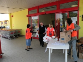 Una raccolta alimentare